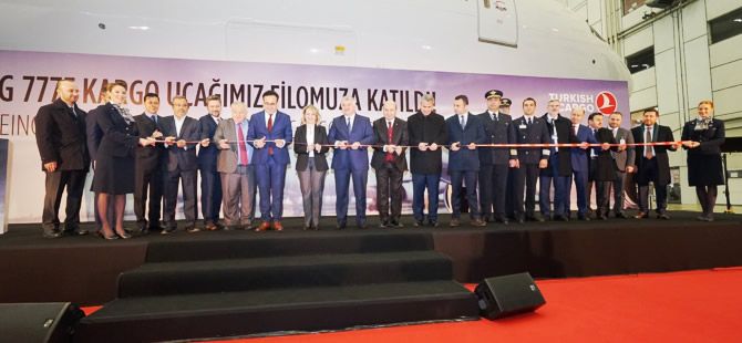 THY, ilk Boeing 777 kargo uçağını teslim aldı