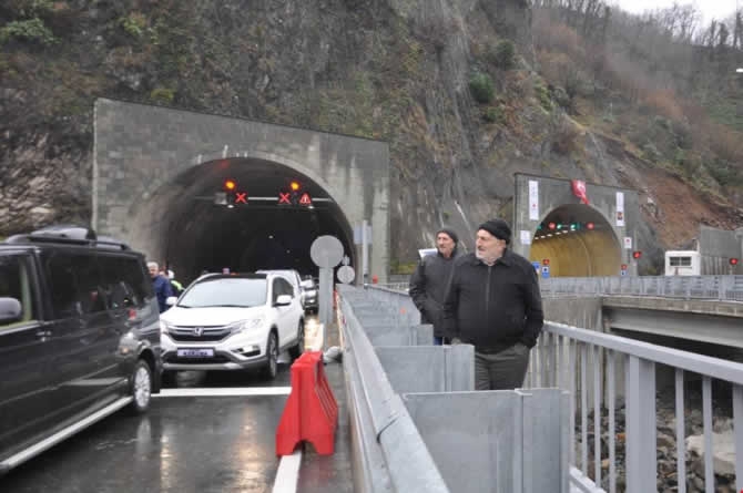 Cankurtaran Tüneli ulaşıma açıldı galerisi resim 12