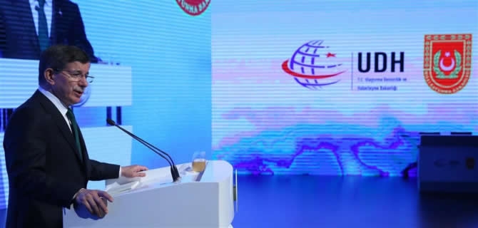 Başbakan Ahmet Davutoğlu, Yerli Uçak Projesinin Tanıtımını Yaptı galerisi resim 11