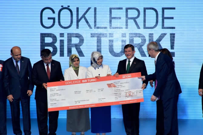 Başbakan Ahmet Davutoğlu, Yerli Uçak Projesinin Tanıtımını Yaptı galerisi resim 9
