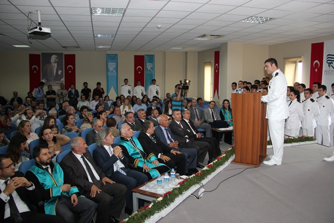 Turgut Kıran Denizcilik Yüksekokulu’nda 2. mezuniyet heyecanı galerisi resim 2