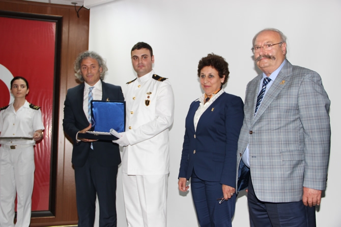Turgut Kıran Denizcilik Yüksekokulu’nda 2. mezuniyet heyecanı galerisi resim 4