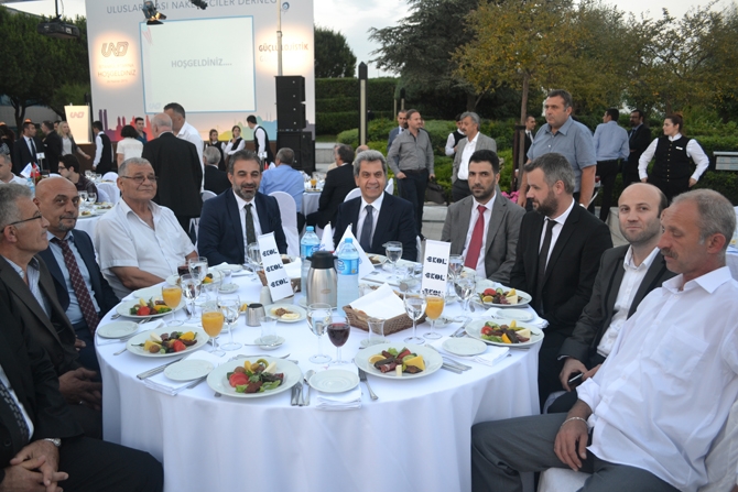 UND, üyeleriyle iftarda buluştu galerisi resim 13