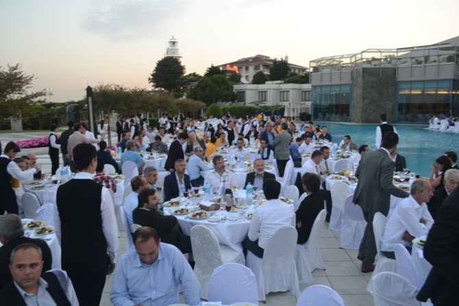 UND, üyeleriyle iftarda buluştu galerisi resim 14