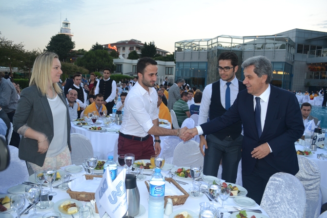 UND, üyeleriyle iftarda buluştu galerisi resim 19