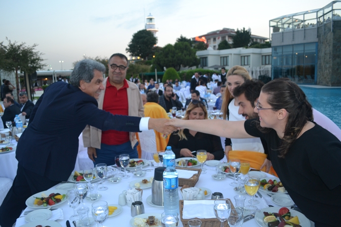 UND, üyeleriyle iftarda buluştu galerisi resim 25