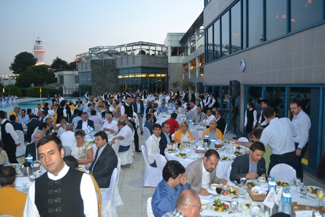 UND, üyeleriyle iftarda buluştu galerisi resim 48