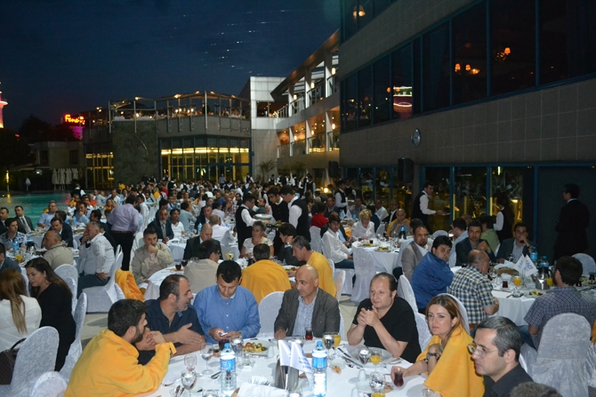 UND, üyeleriyle iftarda buluştu galerisi resim 55