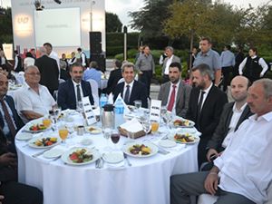 UND, üyeleriyle iftarda buluştu