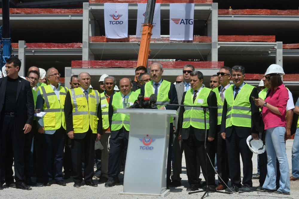 Yeni Ankara YHT Garı inşaatının yarısı tamamlandı galerisi resim 7