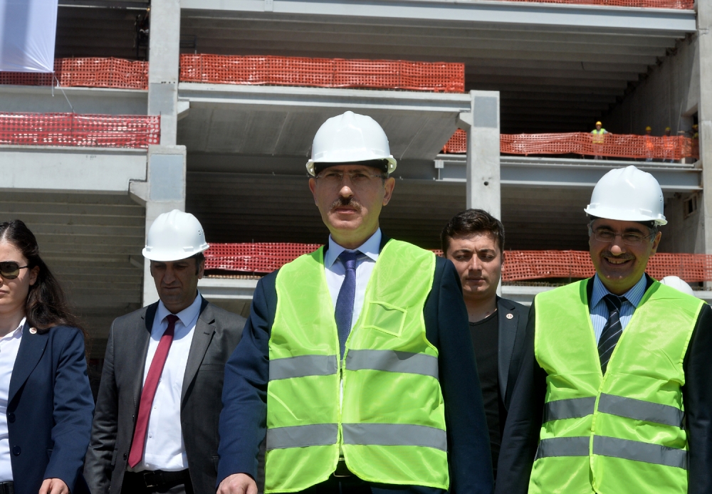 Yeni Ankara YHT Garı inşaatının yarısı tamamlandı galerisi resim 8