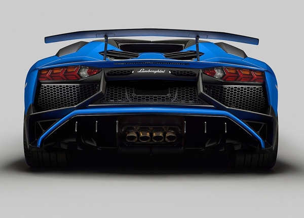 Lamborghini Aventador SV Roadster galerisi resim 6