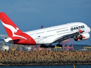 Qantas Havayolu CEO'suna protesto
