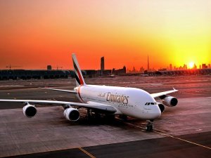Emirates 5 yıl sonra ilk defa kârda düşüş yaşadı