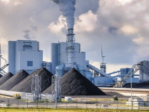 Çin, 29 eyalette yeni kömür santraline izin vermedi