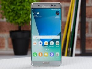 Galaxy Note 7'nin fiyatı yarı yarıya düşüyor