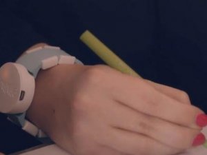 Microsoft'tan parkinson hastalarına saat