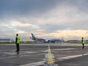A350-1000 ilk uzun test uçuşunu yaptı