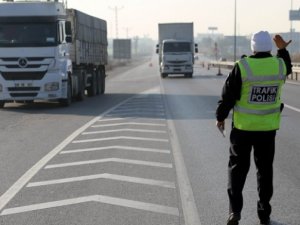 Standart dışı plakalar ağır kusur sayılacak