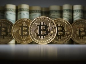 Bitcoin 6 ayda yüzde 200 yükseldi