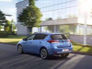 Toyota Auris Hybrid’in fiyatı açıklandı