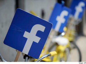 Facebook 2 milyar kullanıcıyla rekor kırdı