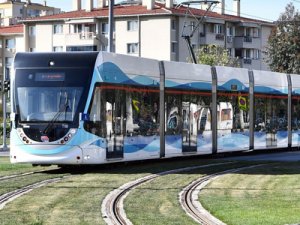 Karşıyaka Tramvayı normal seferlere başlıyor