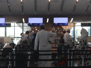 Katar'ın ABD uçuşlarında elektronik cihaz yasağı kaldırıldı