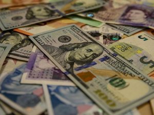 Dolar/TL güne yükselişle başladı