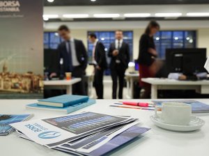 Borsa güne yatay başladı