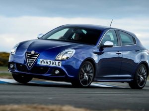 Alfa Romeo'dan 10 bin TL takas desteği