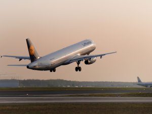 Lufthansa, bu kış Avrupa’daki uçuş ağını genişletiyor