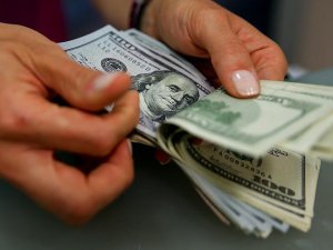 Dolar/TL güne yatay başladı