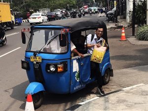 Endonezya’da trafiğe çözüm 'bajai'ler