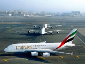 Emirates, kadınların havacılık sektörüne katkılarını destekliyor