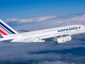 Air France, Venezuela'ya uçuşlarını askıya aldı