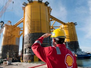 Shell, Avrupa'da sevkiyatları durdurdu