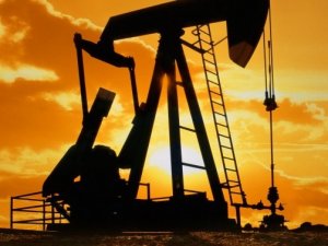 Kazakistan 6 ayda 7.3 milyon ton petrol rafine etti