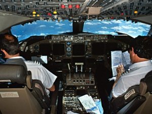 Pilotlar lazerli müdahaleler için ceza istiyor