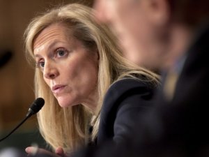 Lael Brainard: Fed ihtiyatlı davranmalı