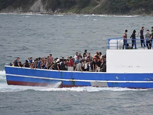 Kocaeli açıklarında göçmen teknesi battı!
