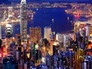 S&P, Hong Kong'un kredi notunu düşürdü