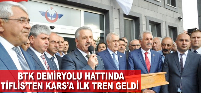Tiflis'ten  Kars'a ilk tren geldi
