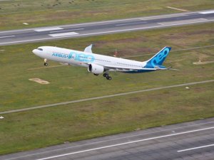 Airbus, A330neo'nun ilk test uçuşunu yaptı