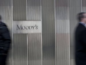 Moody's: Küresel kredi görünümü 'durağan'