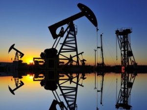 Brent petrolün varili 63 dolardan işlem görüyor