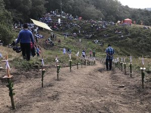 Kolombiya'daki uçak kazasında ölenler anıldı