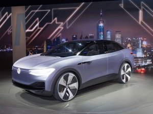 Volkswagen'in elektrikli otomobili ID Crozz!