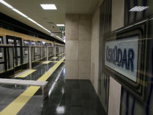 Sürücüsüz metro 4 günde 292 bin 344 yolcu taşıdı