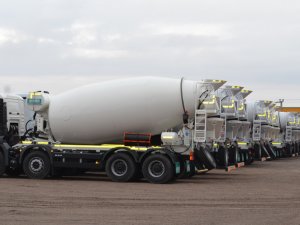 Türk-İtalyan ortaklığıyla kurulan beton mikseri fabrikası Avrupa'nın zirvesine çıktı